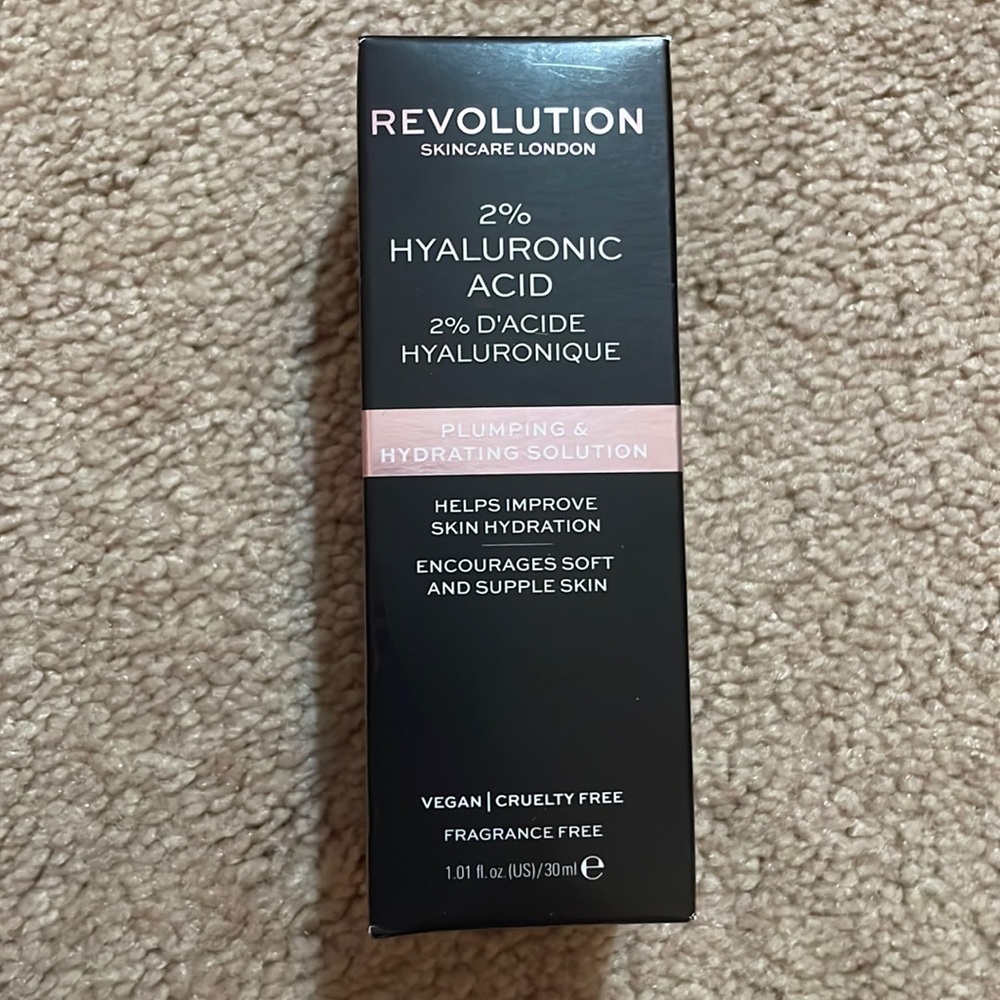 BNIB Revolution Skincare Hyaluronic Acid 2%